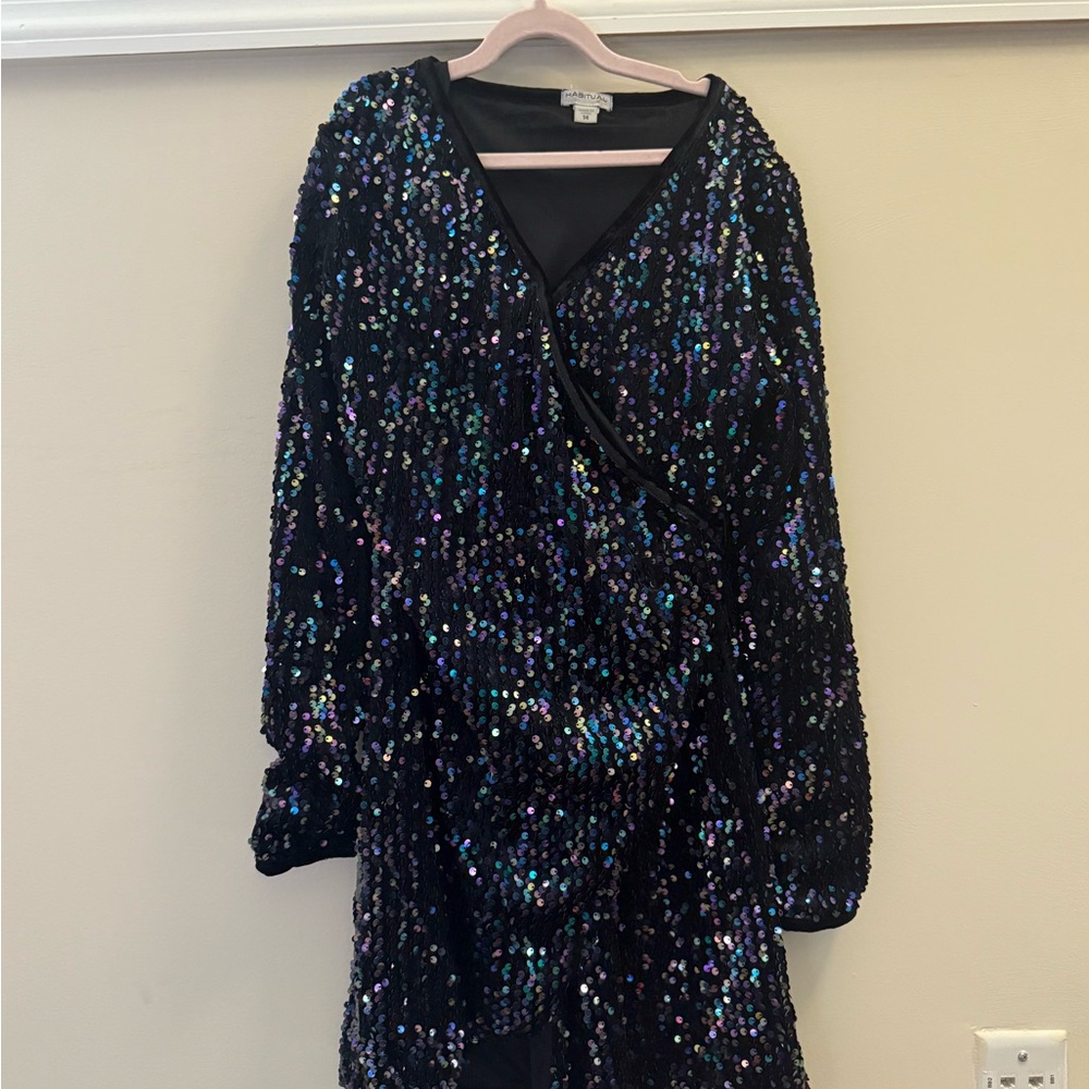 Habitual Elegant Black Dress